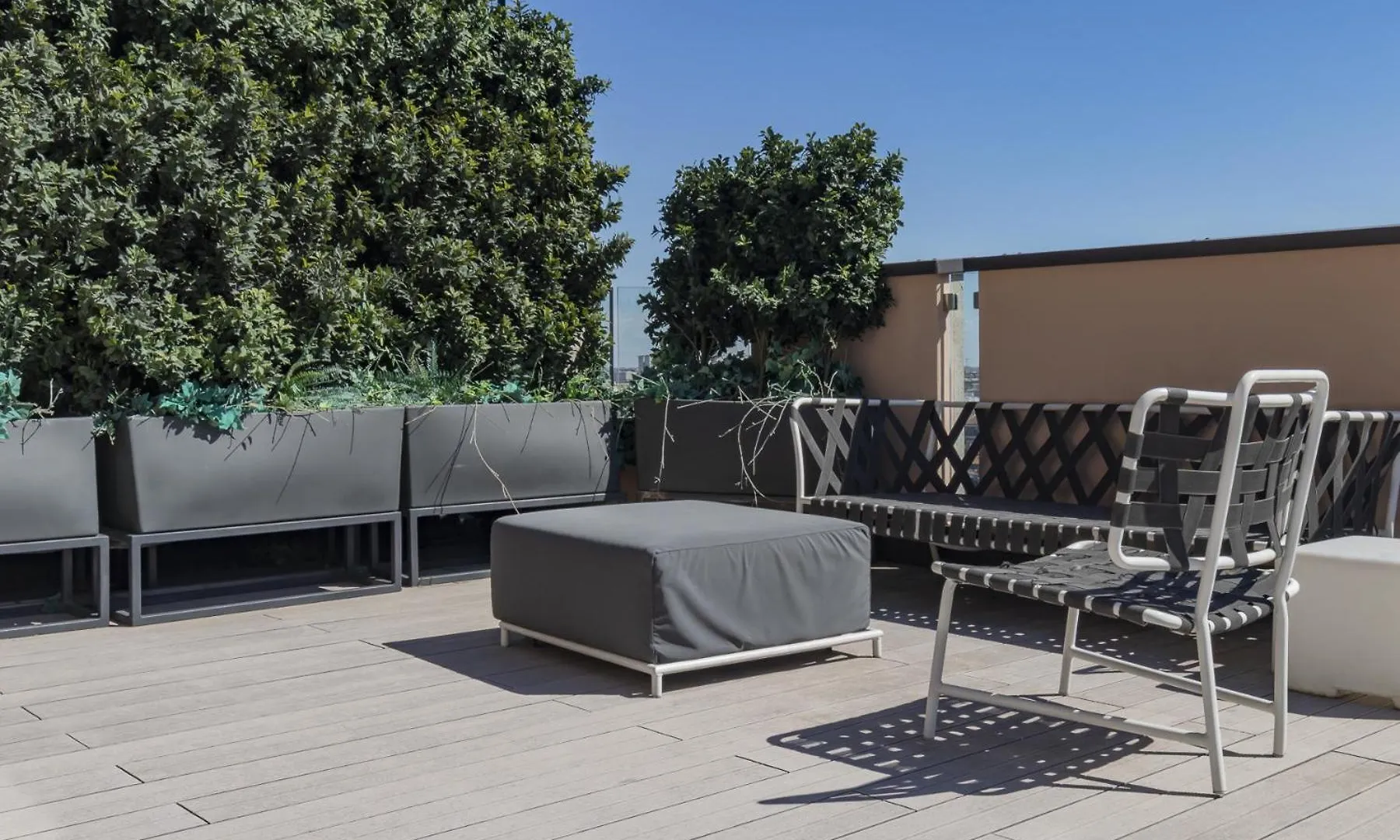 San Babila Central Tower With Panoramic Terrace Overlooking Duomo By Rentopolis Milán Apartamento